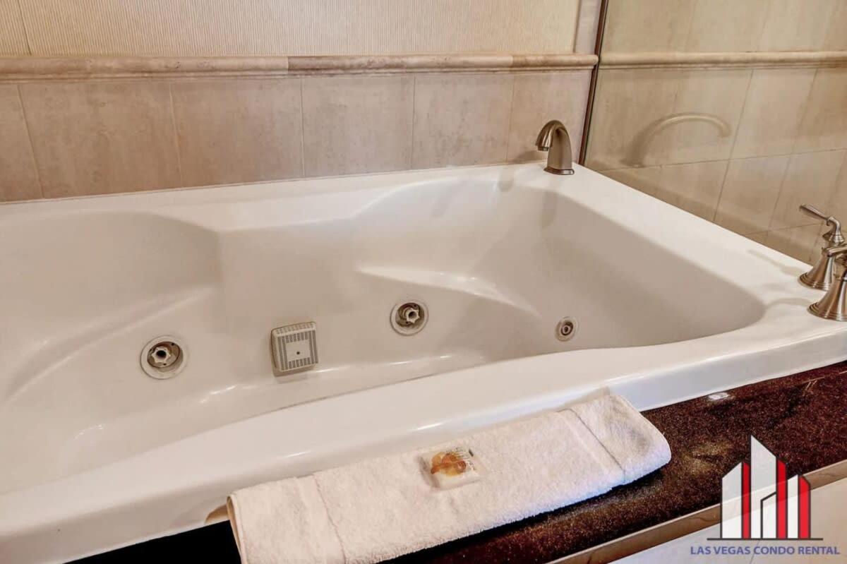 לאס וגאס Mgm Signature-11-704 Jacuzzi Studio מראה חיצוני תמונה